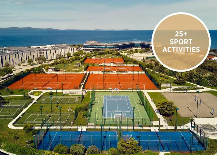 Falkensteiner Luxury Punta Skala فيلة *