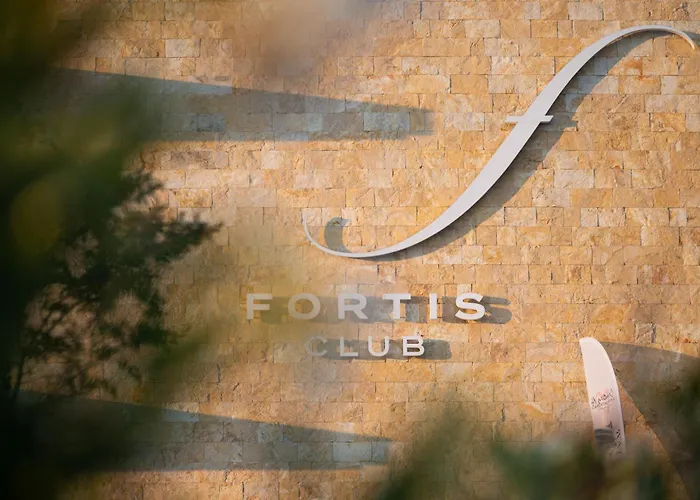 Falkensteiner Luxury Punta Skala * بيتريتْشاني