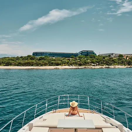 Falkensteiner Luxury Punta Skala Villa Petrcane